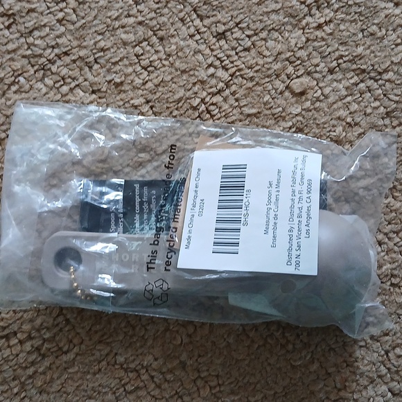 New Short Stories Measuring Spoons - Picture 2 of 2